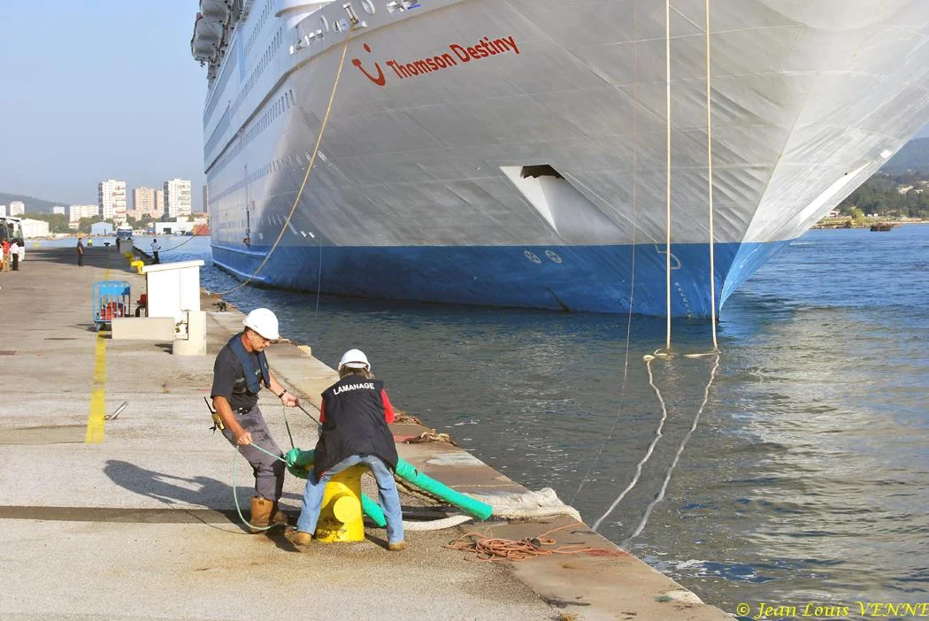 Le paquebot Thomson Destiny fait escale à La Seyne-sur-mer