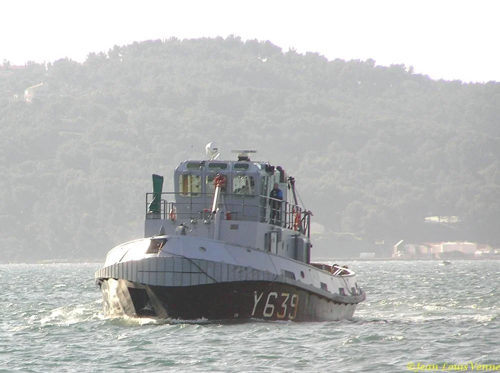 Remorqueurs en action