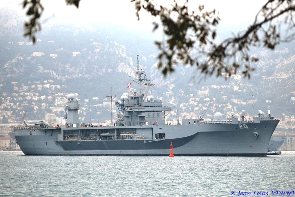 Départ de Toulon de l’USS Whitney