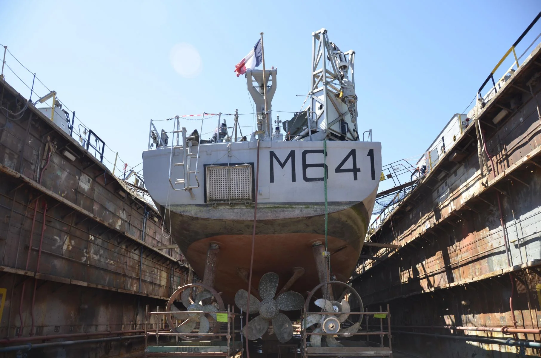 Le CMT Eridan au bassin à Gdynia (Pologne)