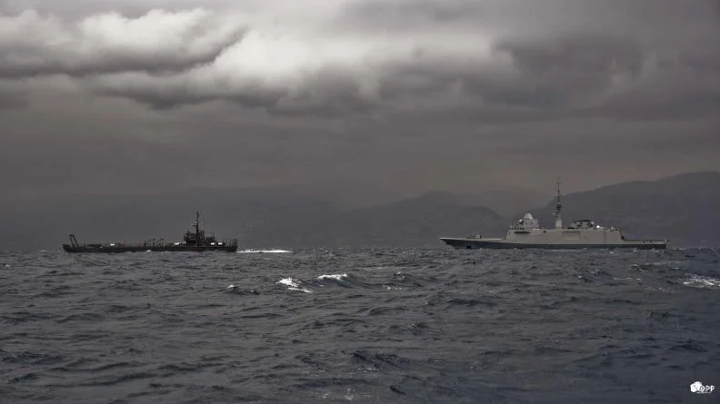 La frégate multi-missions Normandie et l’engin de débarquement Damour de la marine libanaise