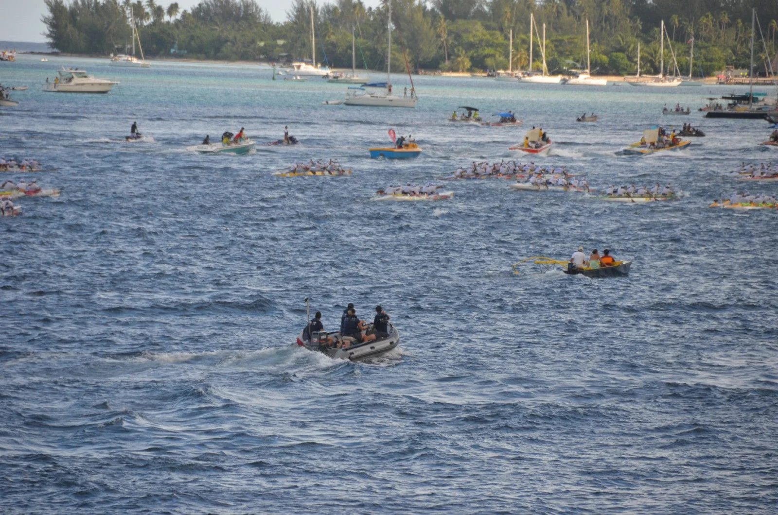 L’Arago à l’Hawaiki Nui Va’a 2012