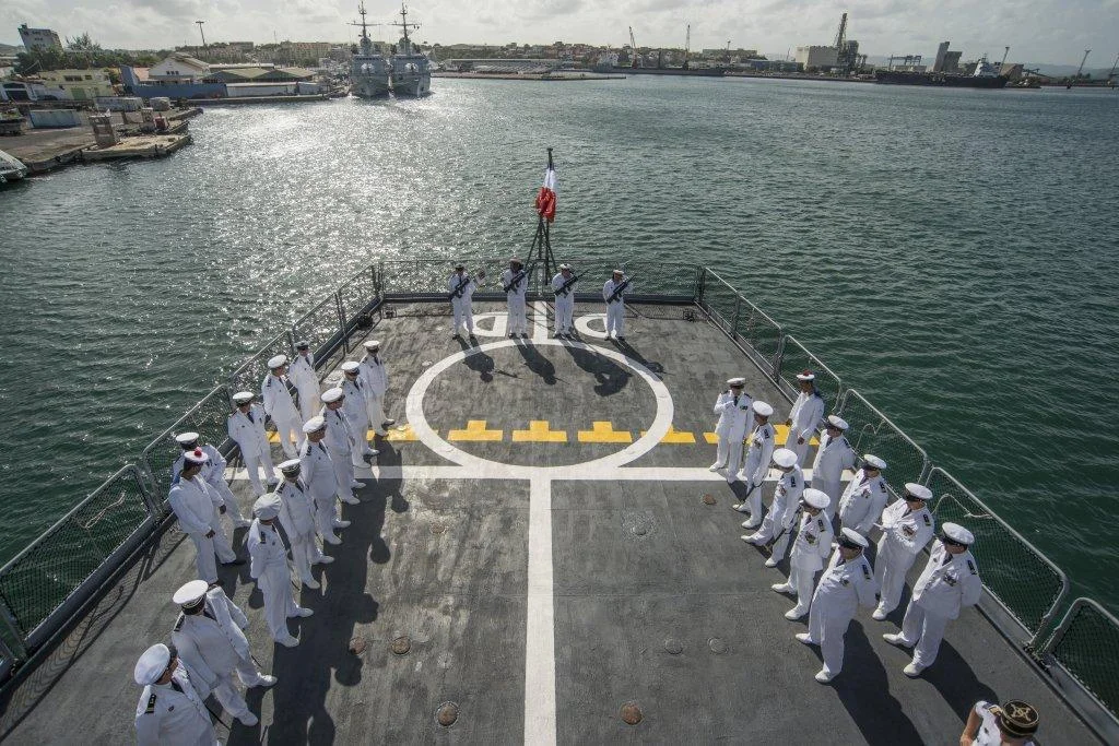 Prise de commandement à bord du bâtiment de transport léger Dumont d’Urville