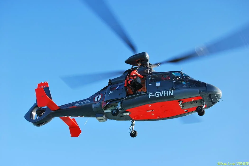 L'hélicoptère Dauphin de service public