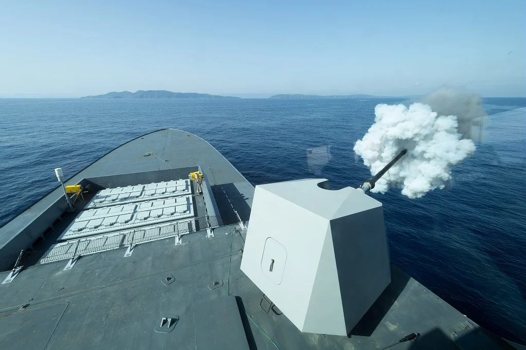 Tir au canon de 76mm