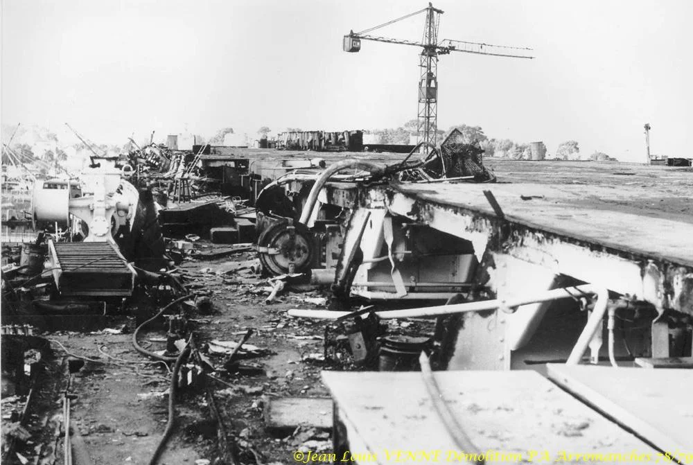 Démolition de l'Arromanches