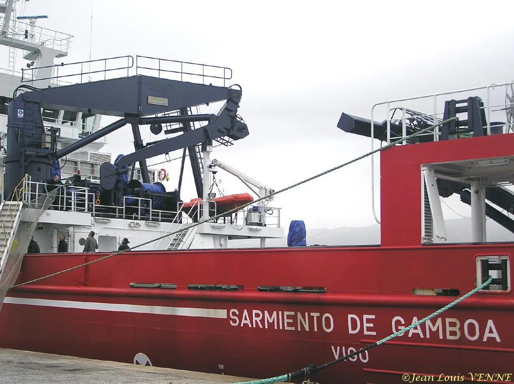 Le navire de recherches espagnol Sarniento de Gamboa