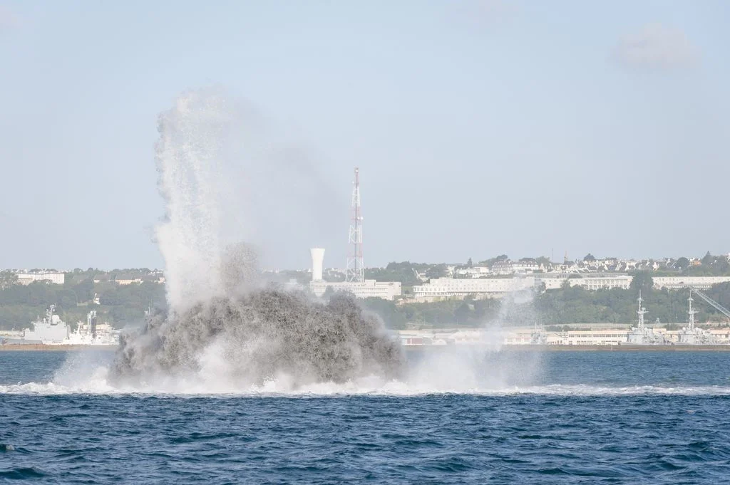 Une bombe de la Seconde Guerre mondiale neutralisée en rade de Brest par le GPD Atlantique