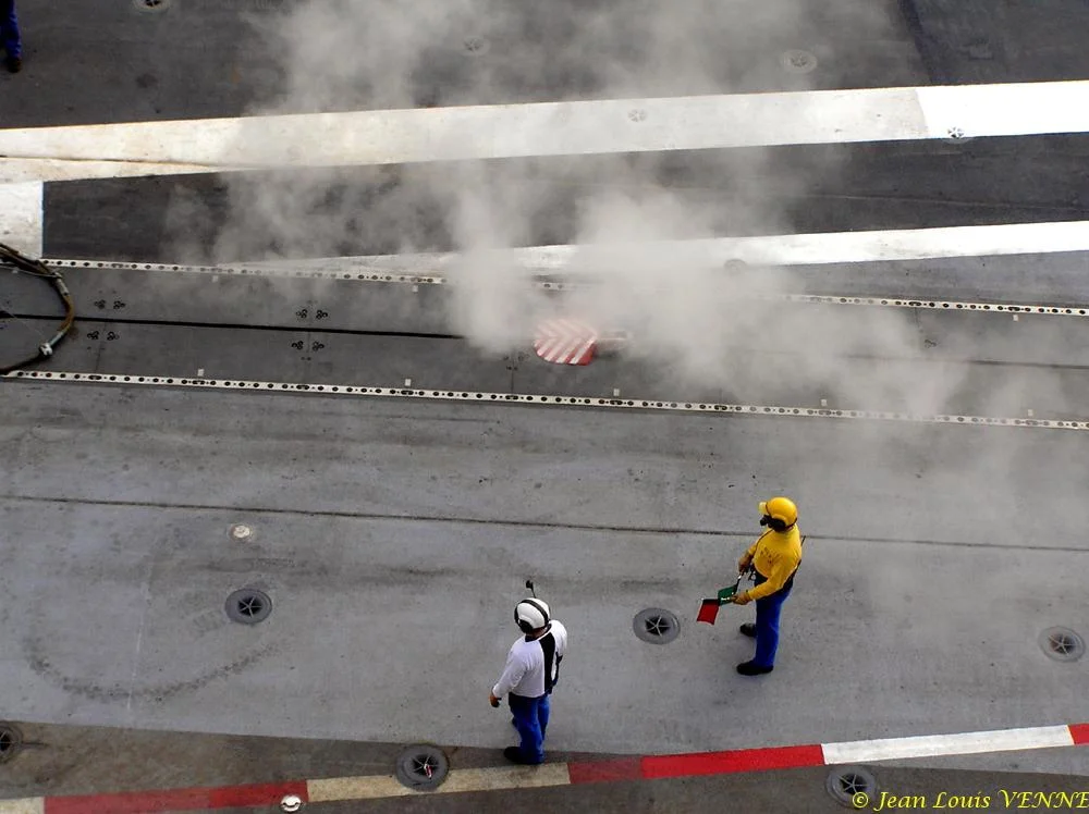 Essais des catapultes du Charles de Gaulle