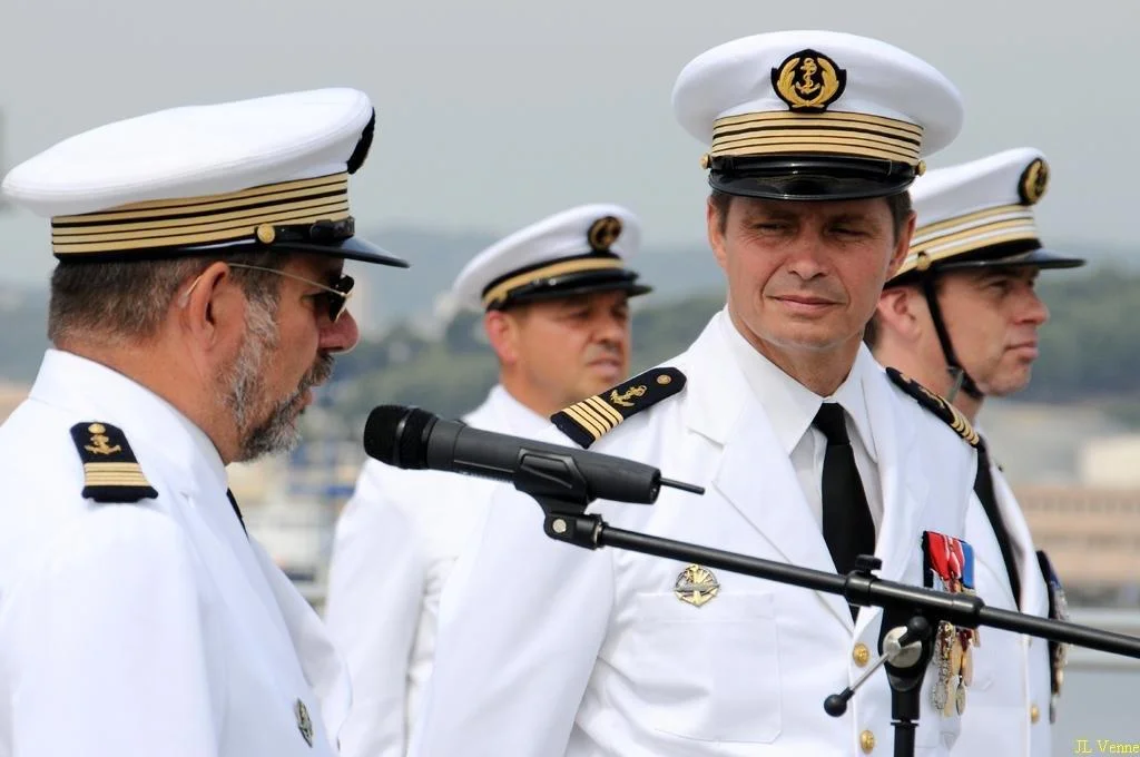 Prise de commandement du BPC Mistral