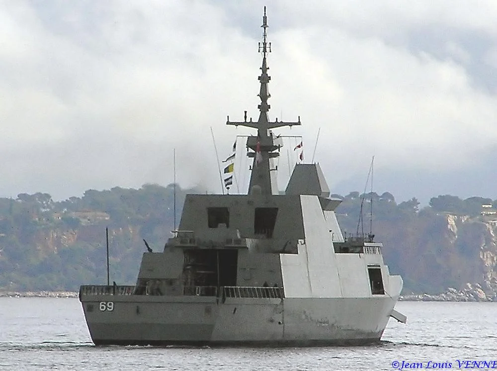 Appareillage de lâ€™Intrepid