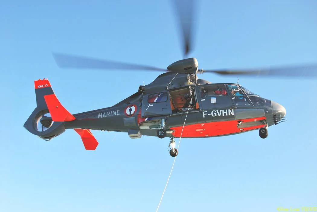 L'hélicoptère Dauphin de service public