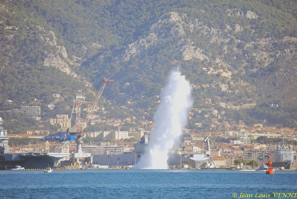 Essais des catapultes du Charles de Gaulle