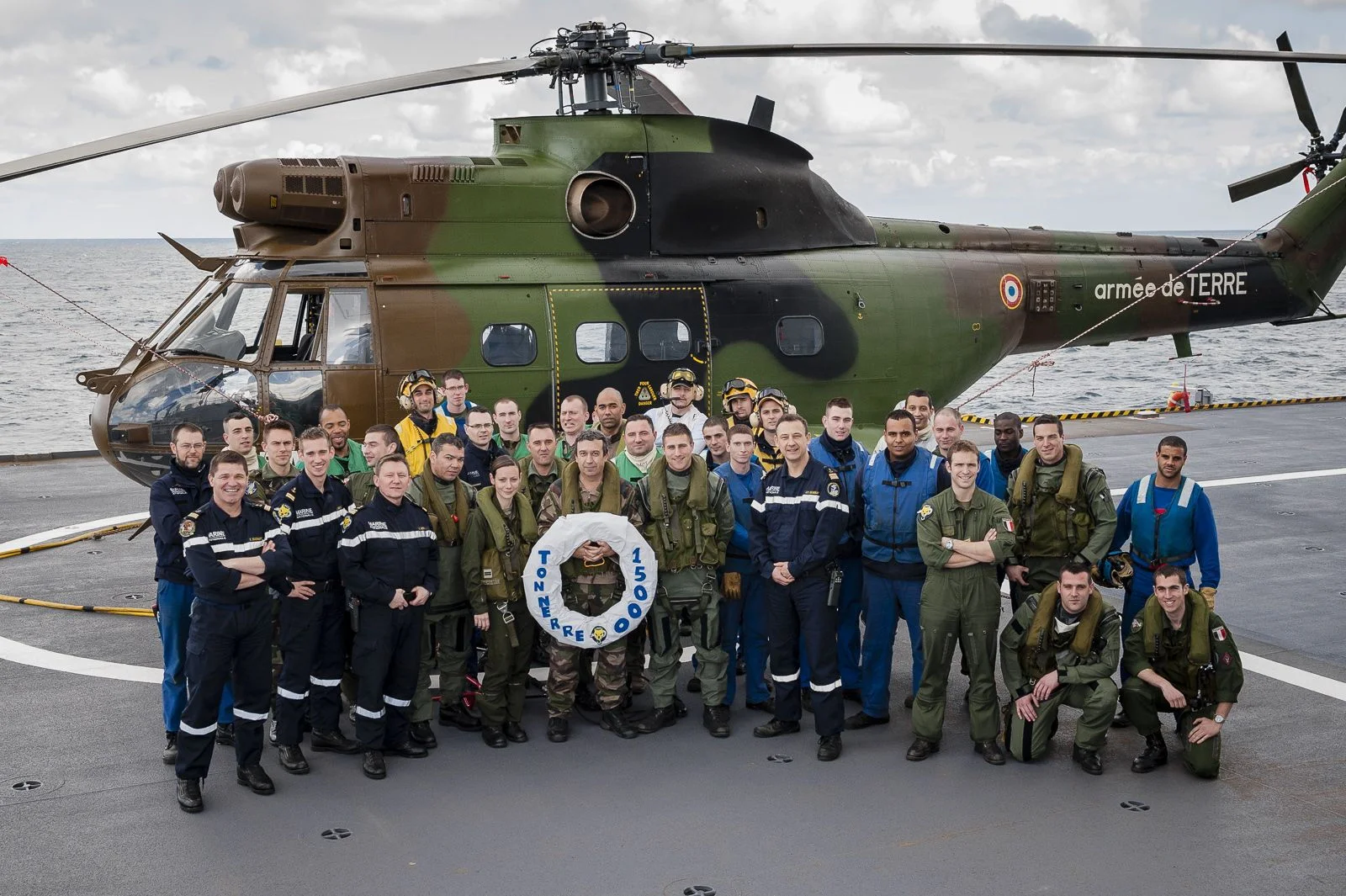 15 000ème appontage sur le BPC Tonnerre !