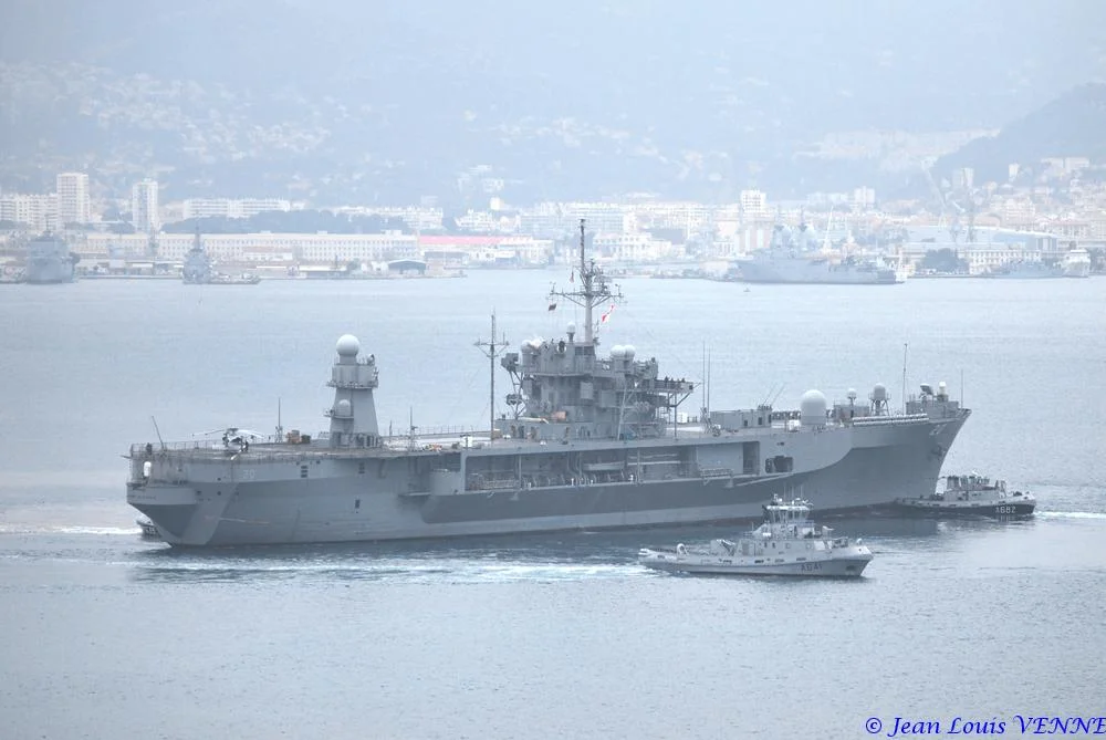 Départ de Toulon de l’USS Whitney