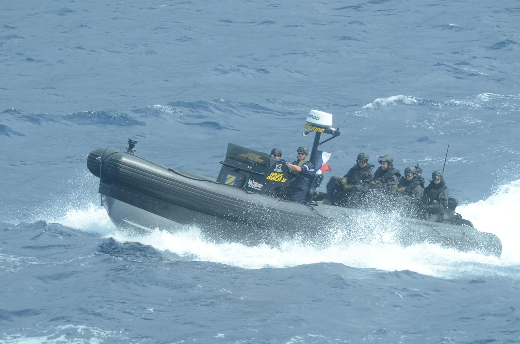 L'équipe de visite de l'Adroit