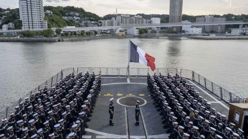Relève d'équipage au Japon pour la frégate Bretagne