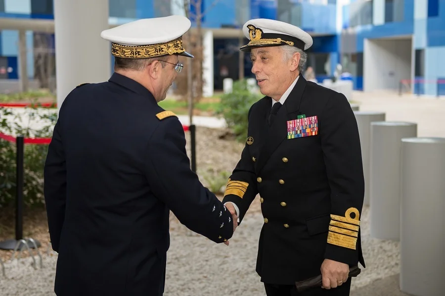 L'amiral Prazuck rencontre son homologue portugais, l’amiral António Manuel Fernandes Da Silva Ribeiro