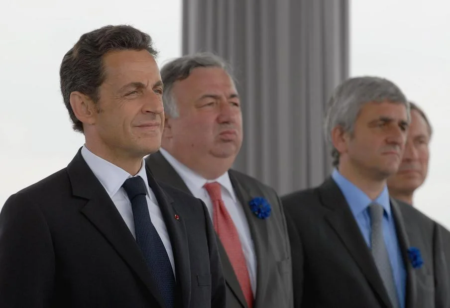 Les président et les autorités