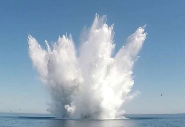 Contreminage en Méditerranée pour le Pluton