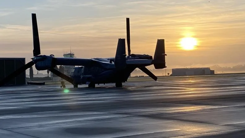 Un avion V-22 Osprey de l’US Air Force sur la BAN Hyères