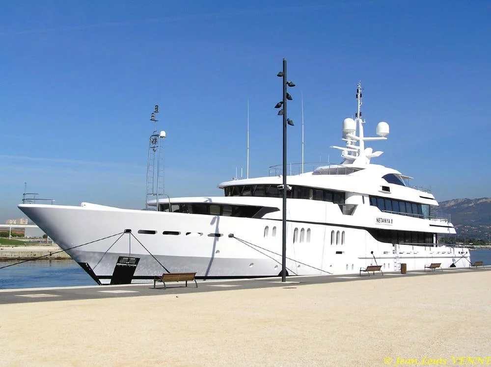 Le Netanya8 dans le port de la Seyne sur Mer