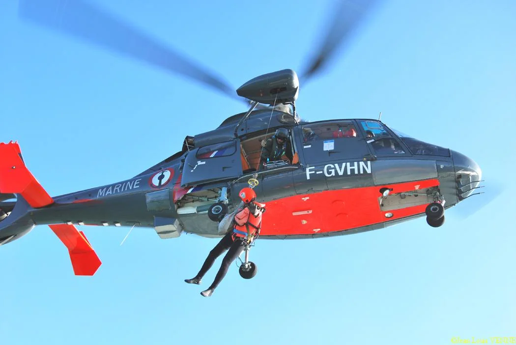 L'hélicoptère Dauphin de service public