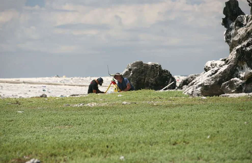 Les 14 scientifiques de la mission scientifique Passion 2015 observaient la faune et la flore et réalisaient des cartes