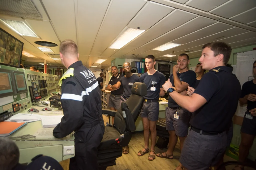 21 Martiniquais en immersion à bord du Germinal