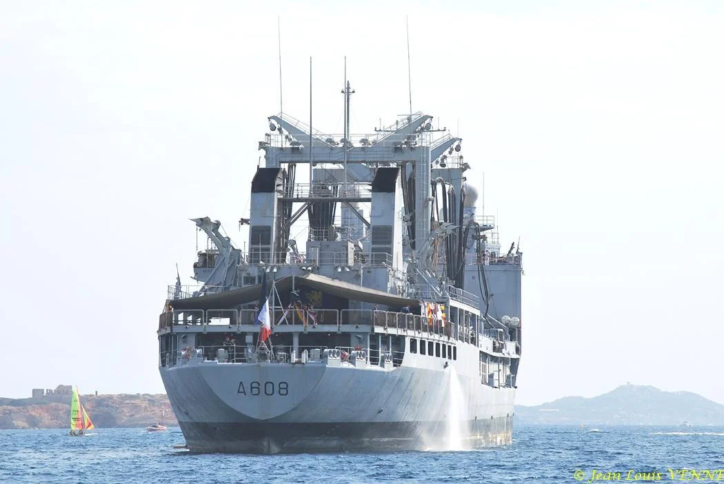 Le BCR Var au mouillage en rade de Bandol