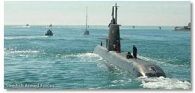 Le HMS Gotland Suédois quitte le port de San Diego