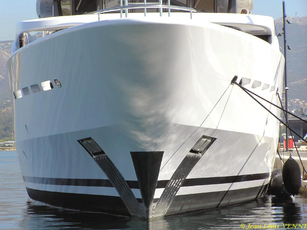 Le Netanya8 dans le port de la Seyne sur Mer