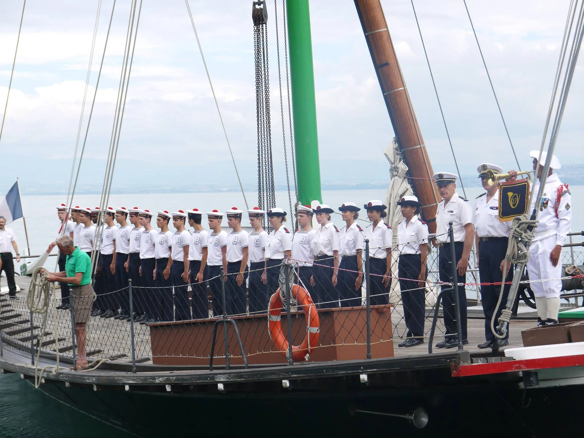 La préparation Militaire Marine d’Evian et du Chablais accueille la la Barque « La Savoie »