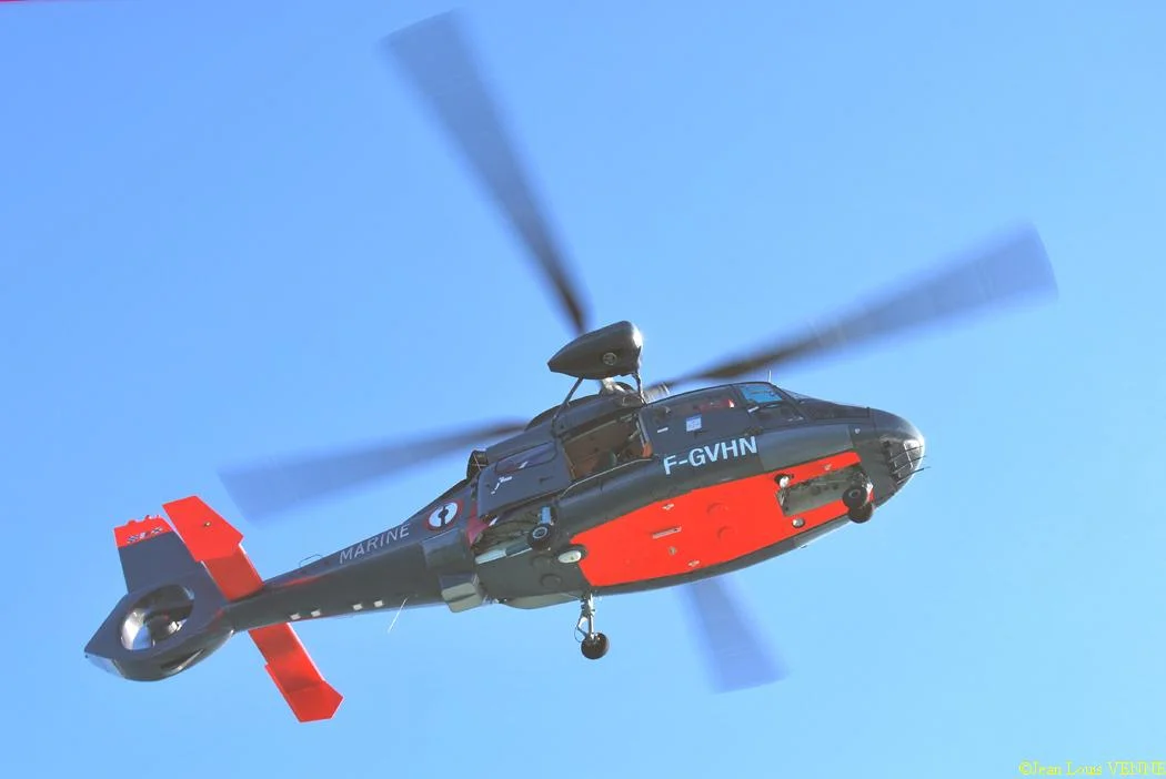 L'hélicoptère Dauphin de service public