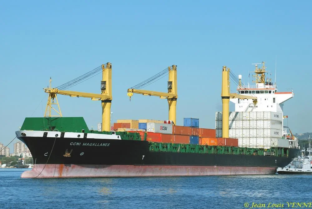 Arrivée à Toulon du porte-conteneurs Magallanes