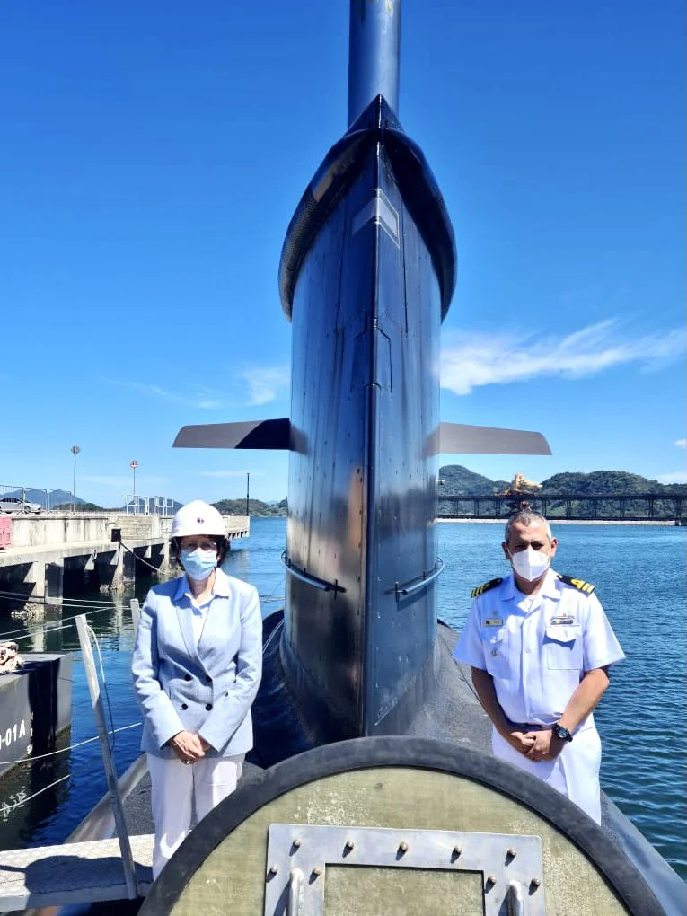 L’ambassadeur de France au Brésil visite les installations du programme brésilien de sous-marins