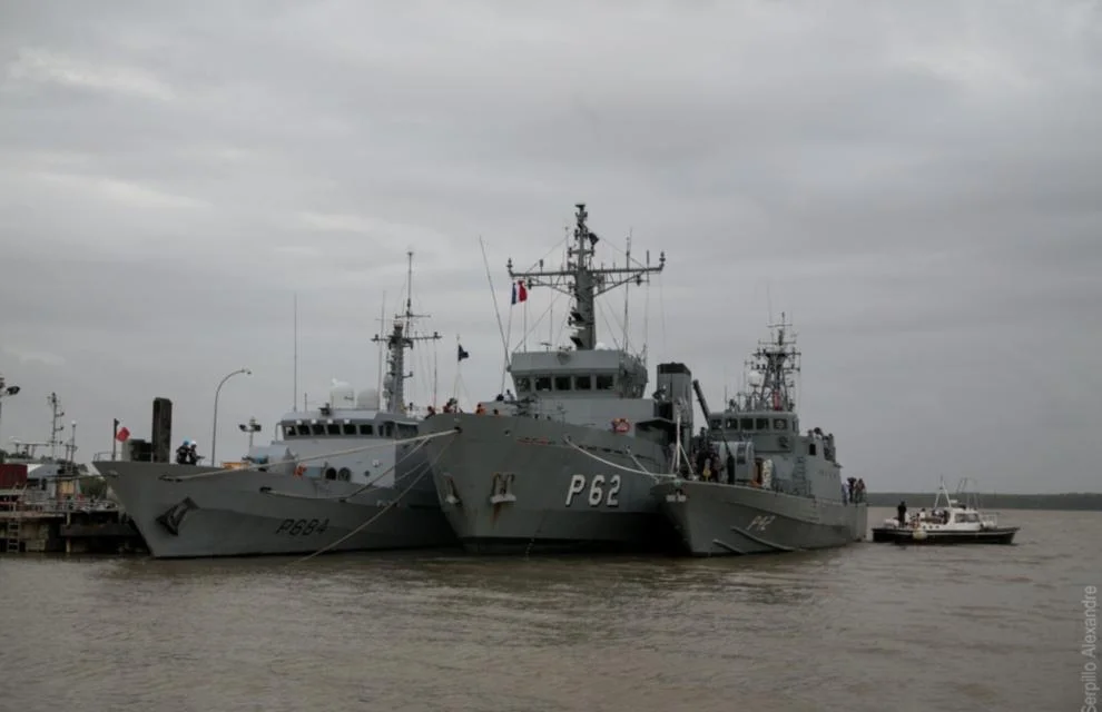 Escale de deux navires brésiliens à Dégrad-des-Cannes