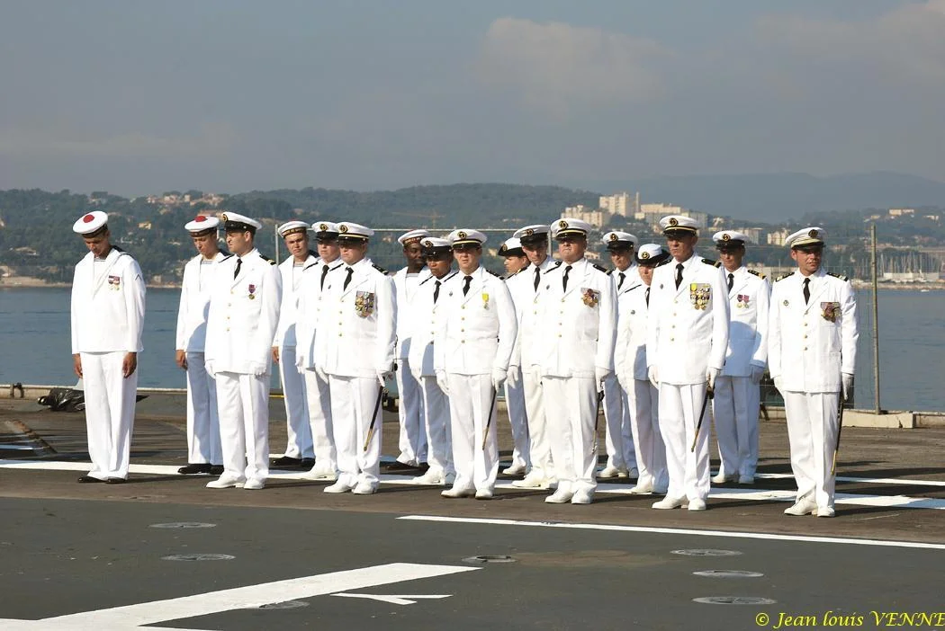 Prise de commandement du porte-avions Charles de Gaulle