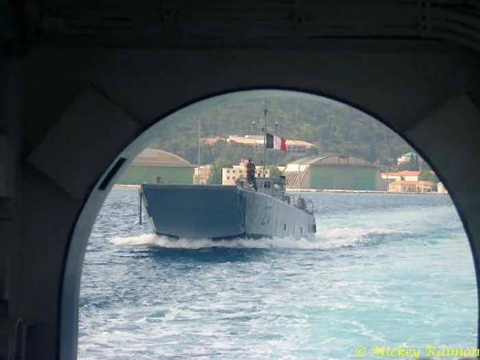 Un des 2 CTM vu au travers d'un écubier