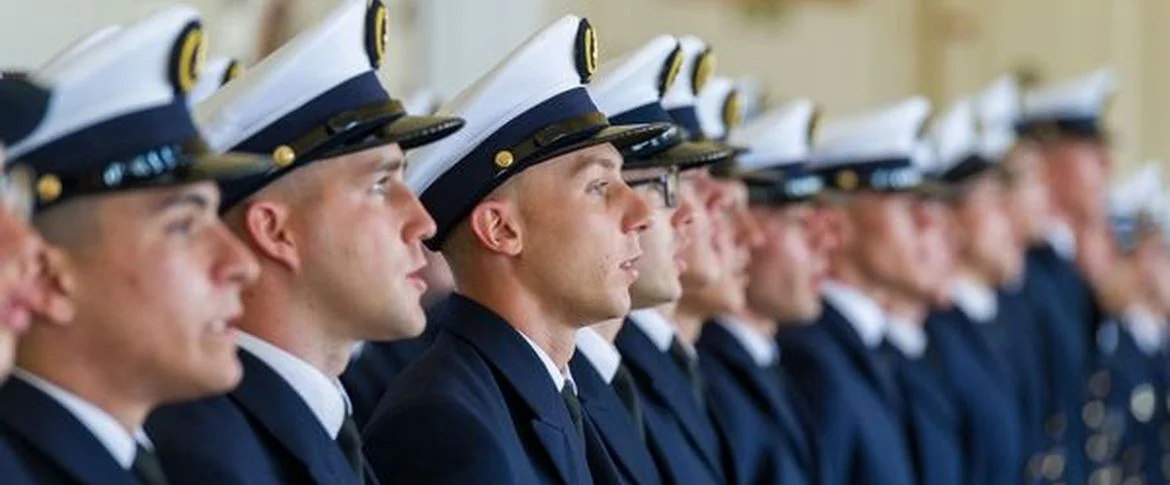 Des élèves de l'école de Maistrance