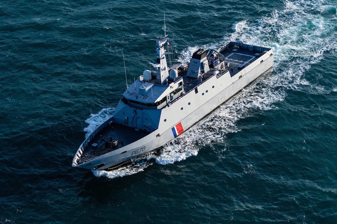 Le patrouilleur de service public Pluvier