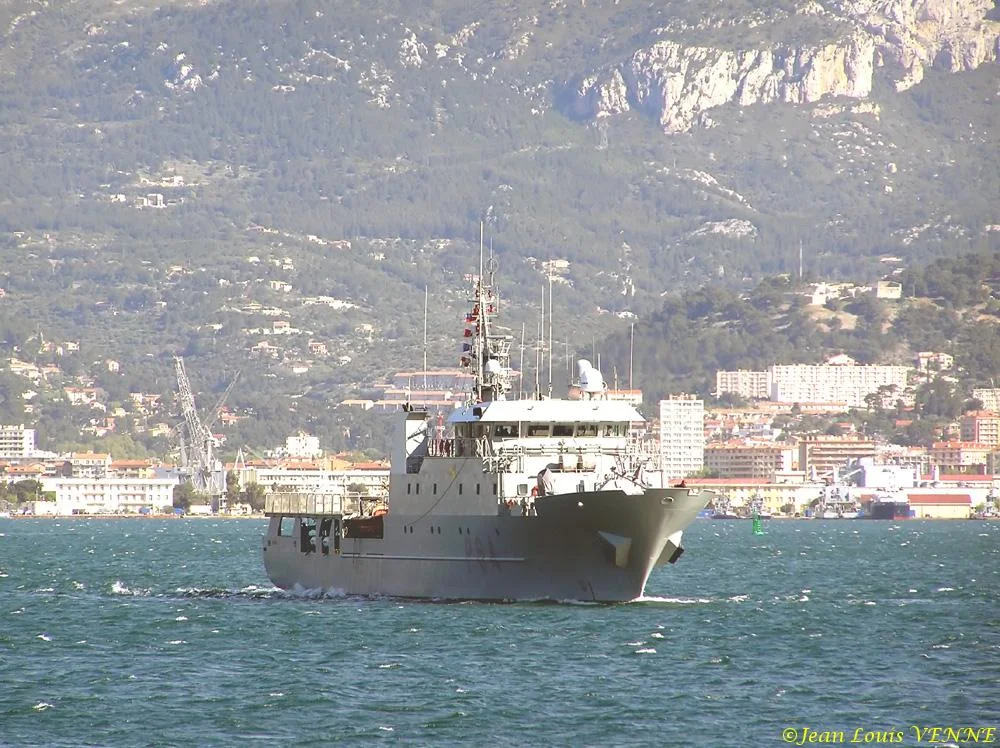 Appareillage de Toulon du Tarifa