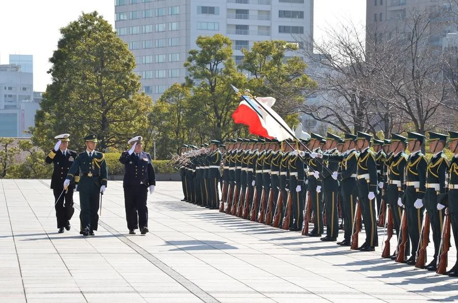 Le chef d’état-major de la Marine en déplacement au Japon