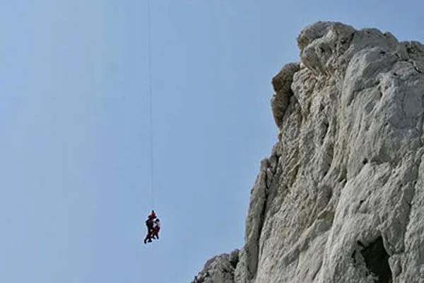 Deux grimpeurs en grande difficulté secourus par les marins-pompiers de Marseille