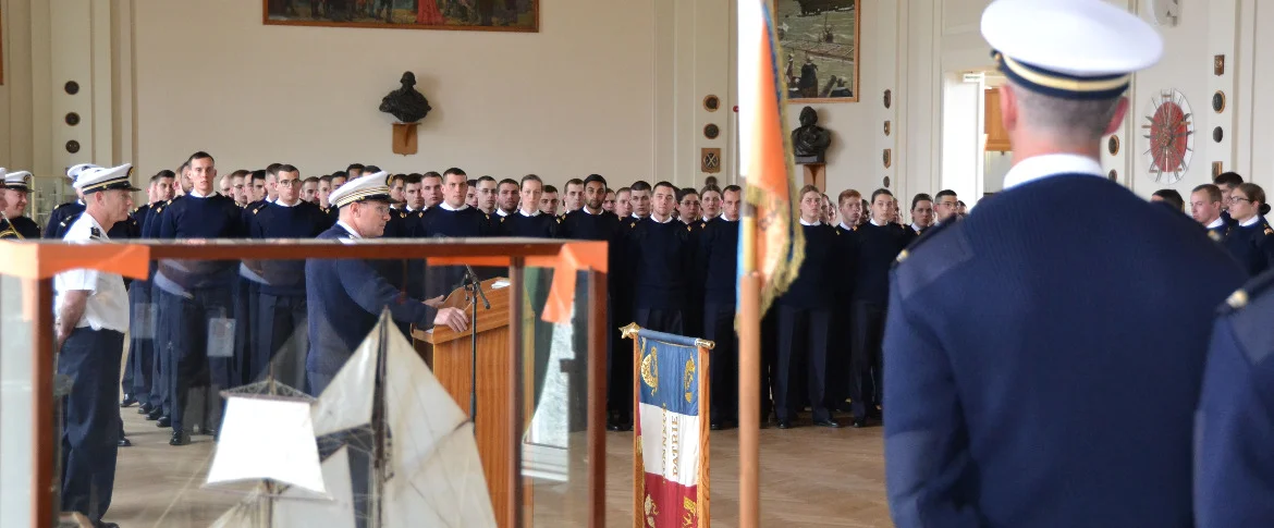 Ecole de maistrance : la symbolique du drapeau