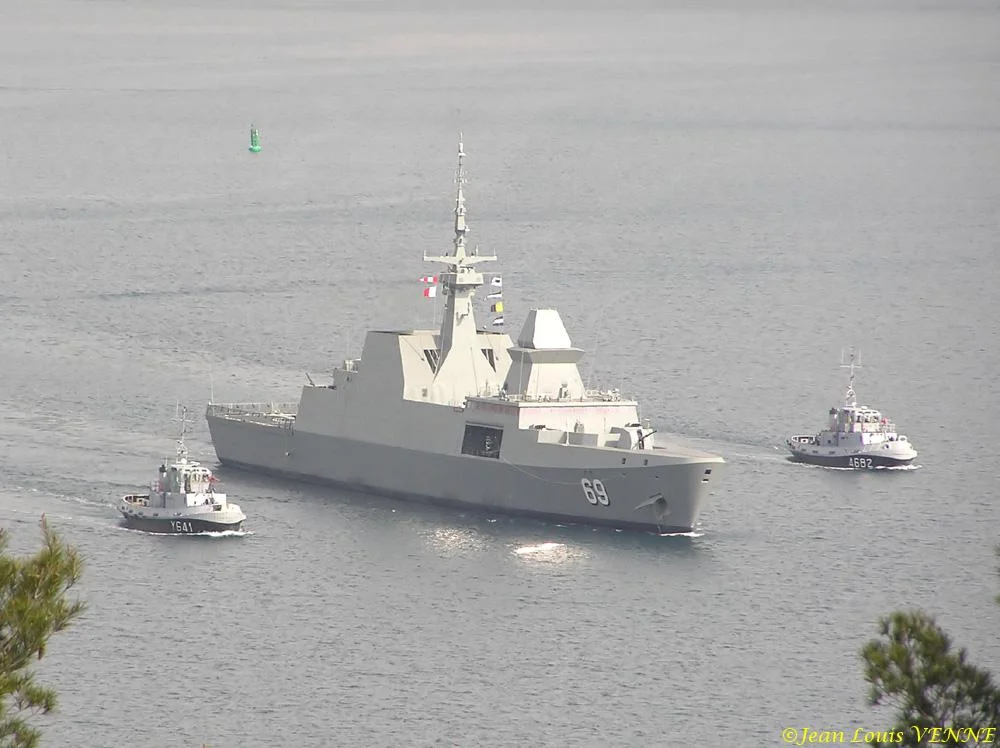 Sortie Ã  la mer de la frégate singapourienne Intrepid