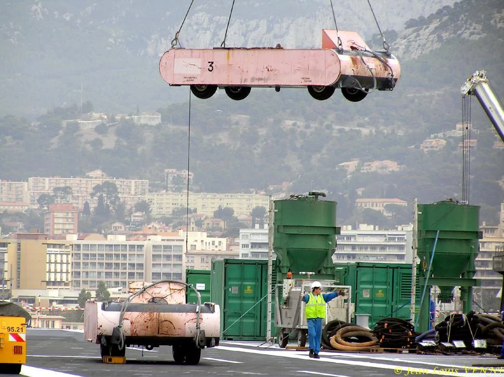 Essais des catapultes du Charles de Gaulle