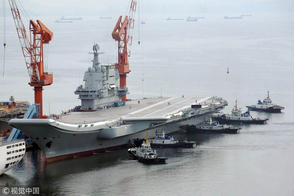 Le porte-avions Type 001A CNS Shandong