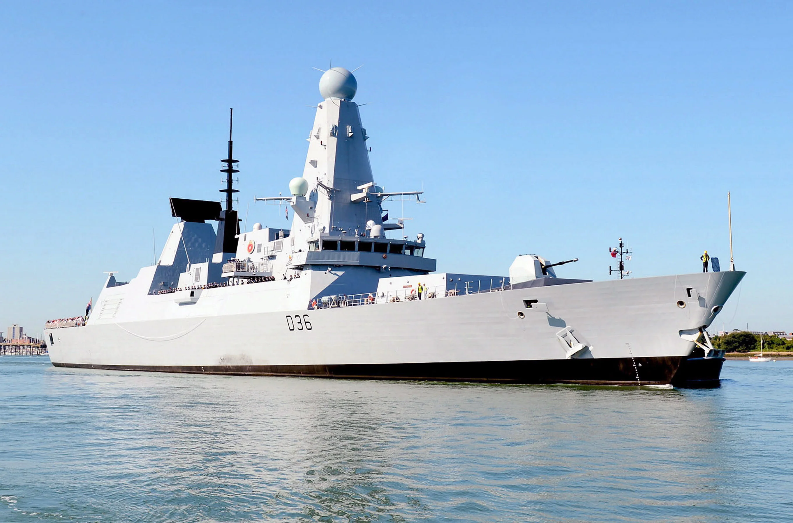 Le Destroyer HMS Defender