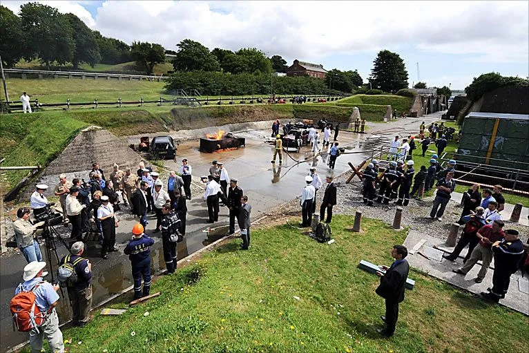 Les marins des 4 marines s'entraînent pendant une semaine, à terre comme en mer